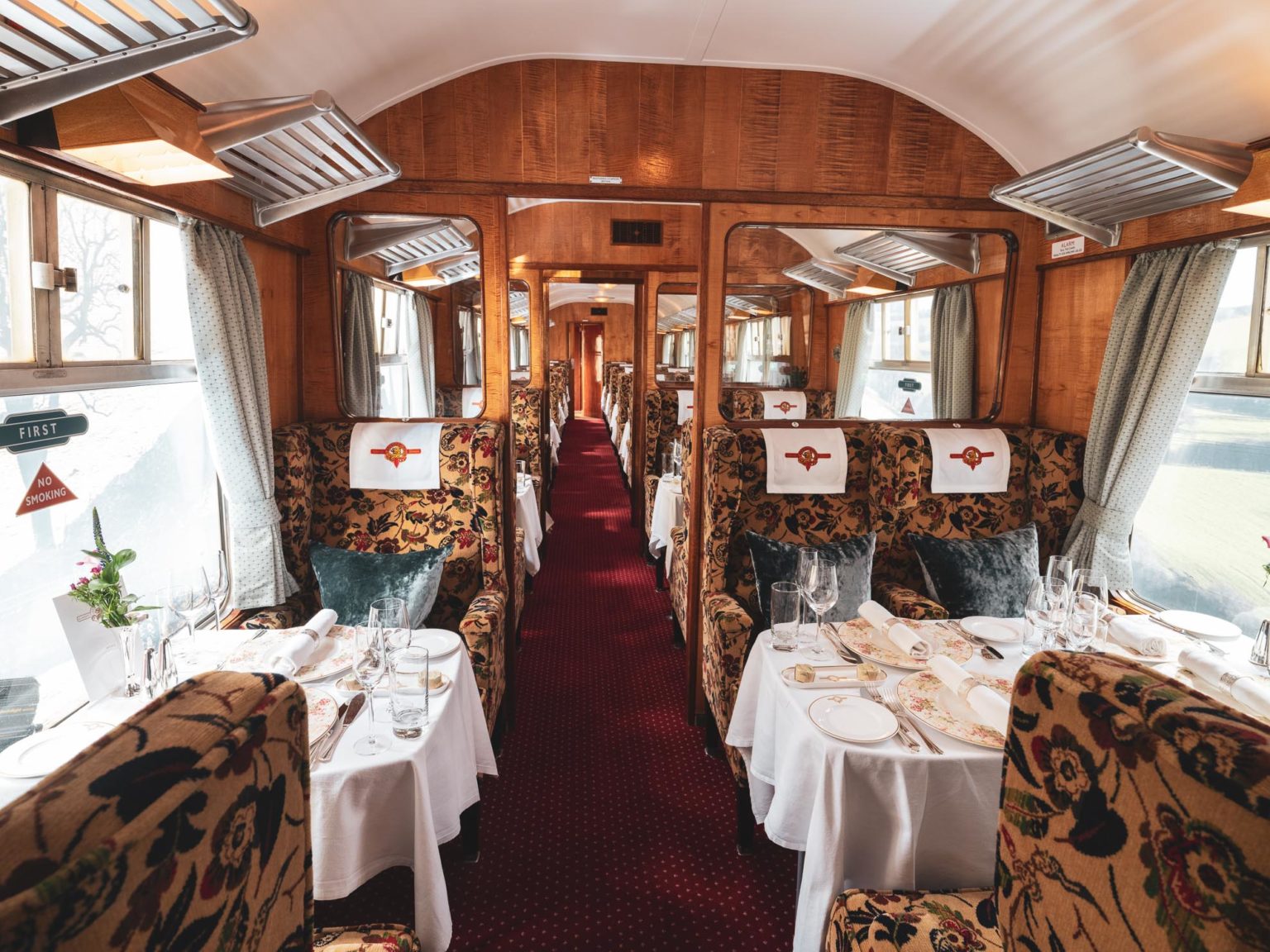 luxury train journeys uk saphos